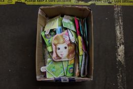 A quantity of assorted beauty face/foot/hand masks and related.