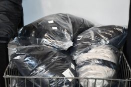 Ten men's as new City Comfort luxury super soft dressing gowns (6 x L, 2 x XL, 2 x 2XL).