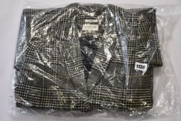 A women's as new Tom Tailor My True Me checked coat (UK 12 - RRP €120).