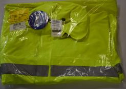 An as new FR Dritex S43Q Saturn fluorescent coat (XL -RRP $283).