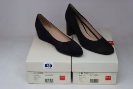 Two pairs of as new HÖGL shoes; 4-10 4502 (UK 7) and 2-10 4202 (UK 6).