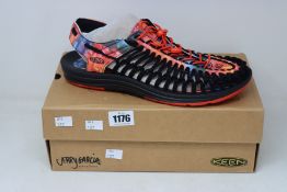 A pair of men's Keen UNEEK x Jerry Garcia New York At Night (UK 11).