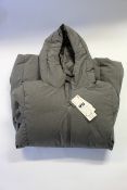 A women's as new Uniqlo seamless down short coat (Bust 35-37” - RRP £129).