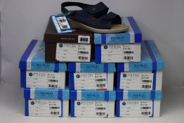 Eight pairs of as new Fly Flot/Pavers Fly2304 sandals (1 x UK 4, 2 x UK 5, 4 x UK 6, 1 x UK 7 -