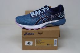 A pair of women's as new Asics GT-4000 2 trainers (UK 6.5).