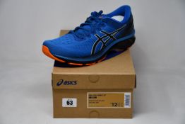A pair of as new Asics Gel-Kayno 27 trainers (UK 11).