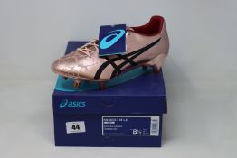 A pair of as new Asics Menace 3 ST L.E. rugby boots (UK 7.5).