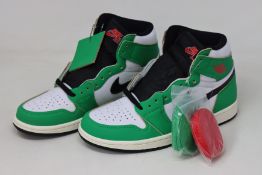 A pair of women's as new Nike Air Jordan 1 High OG (UK 4.5 - no box lid).