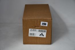 A boxed Arnott rear air spring suspension unit for BMW X5(E70) X6(E71) (PN: A-2642).