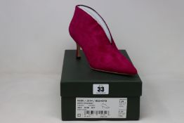 A pair of as new Hobbs London Sienna ankle boots (UK 5 - RRP £189).