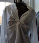 An as new Joseph Ribkoff white top (Size 18).