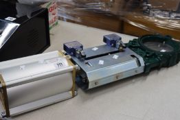 A Metaltecnica 6 cast Iron ANSI knife gate valve.