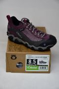 A pair of women's as new Oboz Firebrand II Low B-Dry waterproof walking shoes (UK 6).
