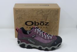 A pair of women's as new Oboz Firebrand II Low B-Dry waterproof walking shoes (UK 8.5).
