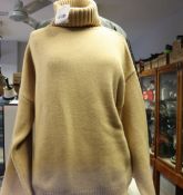 An as new Apropos The Concept Store Extreme Cashmere No 20 Oversize Xtra top in camel (No size - RRP