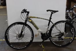 An Extreme mountain bike/racing bike, 27 speed with 18