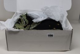 An as new Hayley Menzies London Roaring Tiger Cotton Jacquard Duster in black (XL).