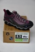 A pair of women's as new Oboz Firebrand II Low B-Dry waterproof walking shoes (UK 6).
