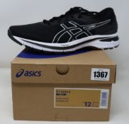 A pair of as new Asics GT-2000 9 trainers (UK 11).