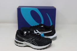 Two pairs of as new Asics trainers; Gel-Pulse 11 (UK 5.5) and women's GT-2000 8 Knit (UK 3).