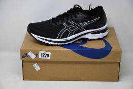 A pair of as new Asics GT-2000 9 trainers (UK 8.5).