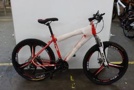 An Extreme mountain bike/racing bike, 27 speed with 18
