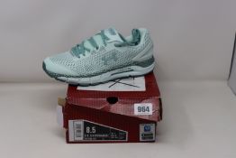 A pair of women's as new Under Armour Hovr Guardian 2 trainers (UK 6).