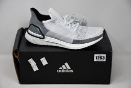 A pair of women's as new Adidas UltraBoost 19 (UK 7).