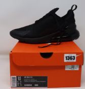 A pair of as new Nike Air Max 270 (UK 8.5).