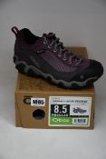 A pair of women's as new Oboz Firebrand II Low B-Dry waterproof walking shoes (UK 6).
