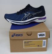 A pair of women's as new Asics Gel-Pursue 7 trainers (UK 5).