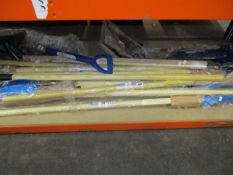 Silverline digging tools and related (Approximately 20).