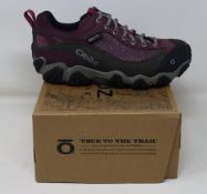A pair of women's as new Oboz Firebrand II Low B-Dry waterproof walking shoes (UK 6).