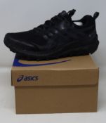 A pair of women's as new Asics Gel-Trabuco 9 GTX trainers (UK 7.5).