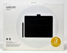 A boxed as new Wacom Intuos CTL-6100WLK-N 8