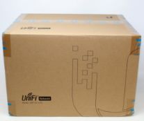 Ten boxed as new Ubiquiti Unifi AC Lite AP Wireless Access Points (UAP-AC-LITE EU) (Box sealed).