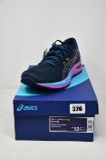 A pair of women's as new Asics Gel-Cumulus 22 trainers (UK 10).
