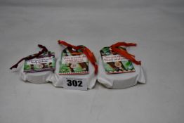 Six as new Zao essence of nature mineral cooked powders Three Zao shine up powders duo eye &