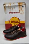 A pair of as new Shell leather shoes (Size unknown).