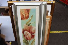 A quantity of prints/pictures/artwork/canvases.