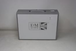 A boxed as new E & M Active Maxburn Mini Slim Belt (RRP £137) https://emactive.com/em-active/