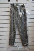 A pair of women's as new Oui dark grey trousers (Size 38 - RRP £139).