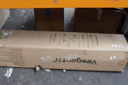 A boxed as new Vesganti mattress (160 x 200 x 25cm).