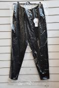 A pair of women's as new Oui black trousers (Size 42 - RRP £139).