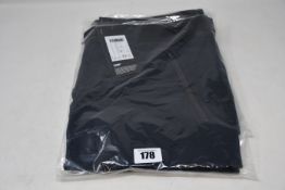 Two pairs of men's as new Gore C5 cycling shorts (L - RRP £99 each).