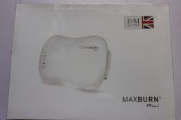 A boxed as new E & M Active Maxburn Mini Slim Belt (RRP £137) https://emactive.com/em-active/