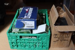 An Arrone door lock, a battery and a quantity of tri-circle padlocks.