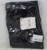 Nineteen pairs of women's as new Silk Silk track pants in black (17 x UK 8, 2 x UK 10).