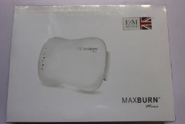 A boxed as new E & M Active Maxburn Mini Slim Belt (RRP £137) https://emactive.com/em-active/