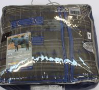 An as new WeatherBeeta ComFiTec PP Channel Quilt Combo Neck Heavy in grey/plaid (7'/215cm/84